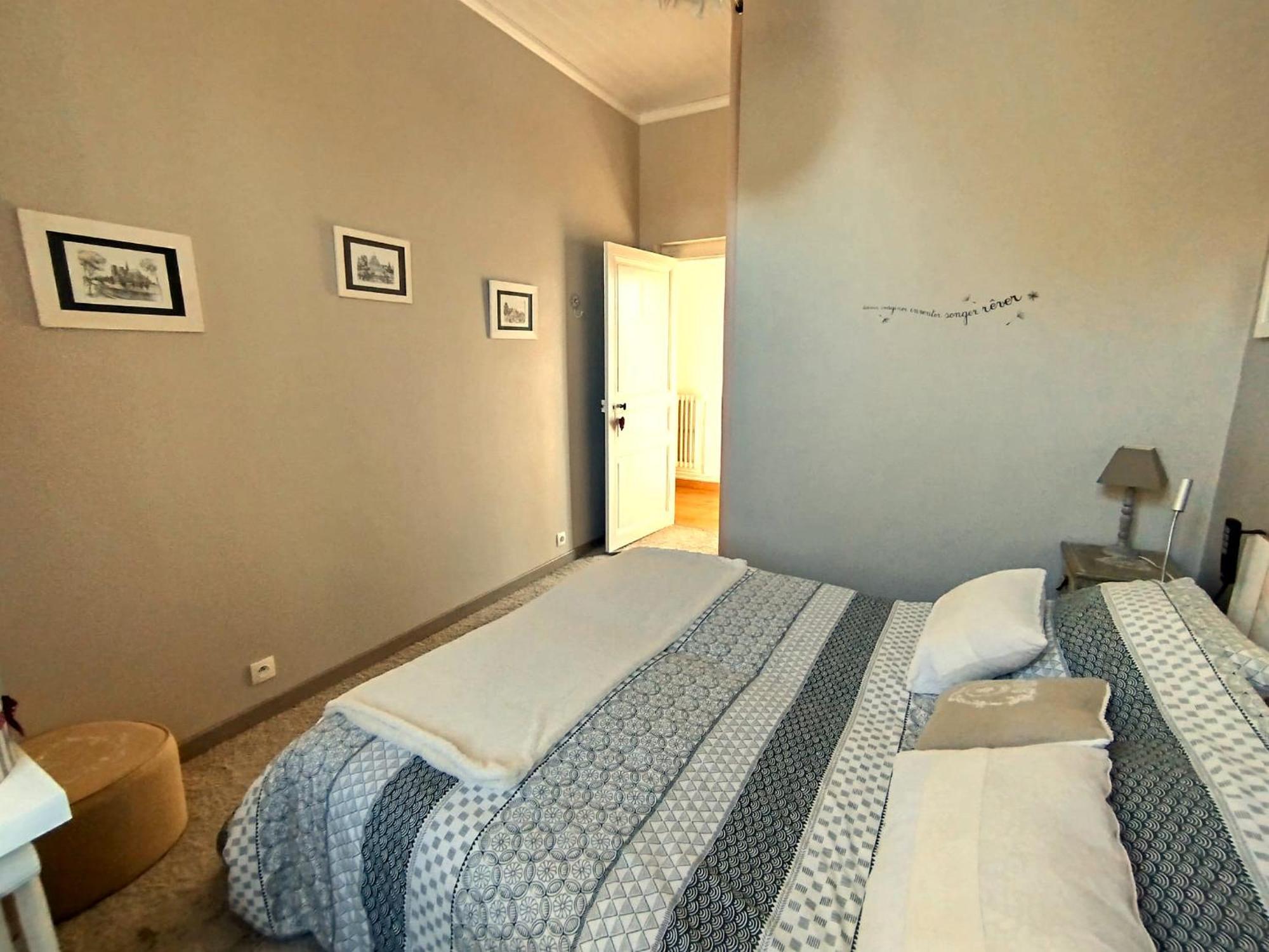 Un B&B Cosy A Angles Angles  外观 照片